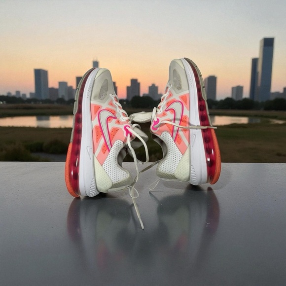 Nike CZ1645-101 Air Max Genome White Pink Running Sneaker Shoes Women's  Sz 9 - Picture 1 of 11